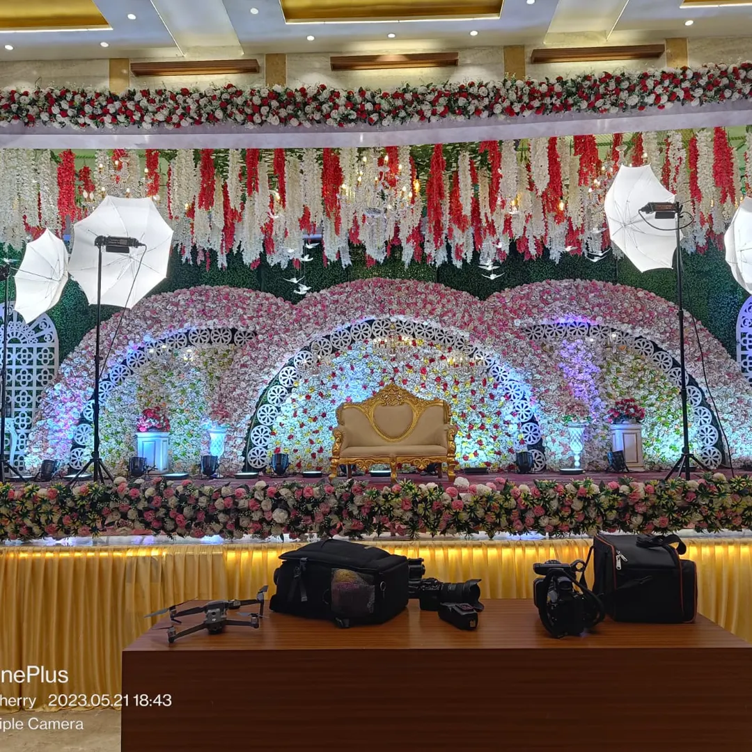 Engagement decoration